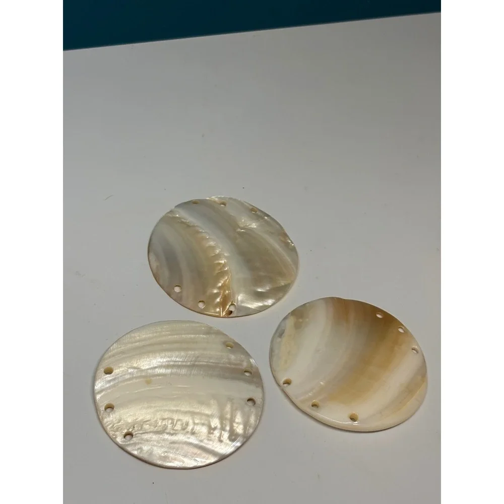 3pc Vintage Mother of Pearl Shell‎ Disks Iridescent 2.5 Inch Perimeter Drilled